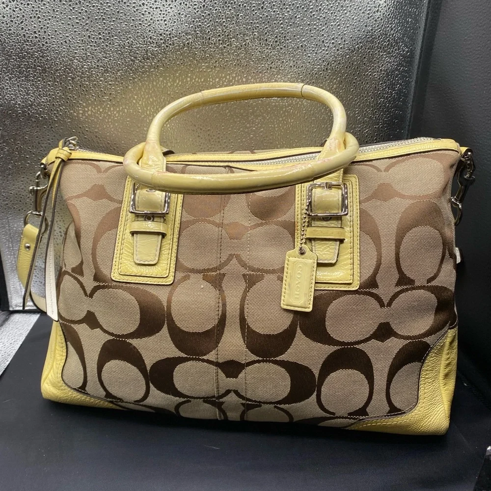 650 Coach yellow & tan with Coach billfold Preowned condition see pics### - Picture 2 of 13